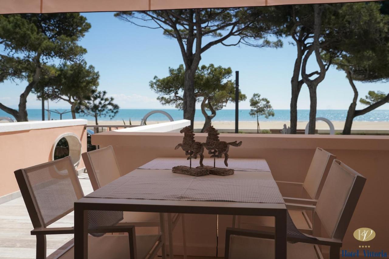 Appartamento Fronte Mare Villa Lory Lignano Sabbiadoro Exterior photo
